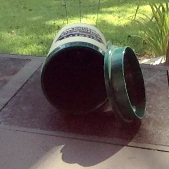 Vintage Walt Disney's Wilderness Lodge Insulated Travel Soda Coffee Mug Cup USA - Picture 3 of 3